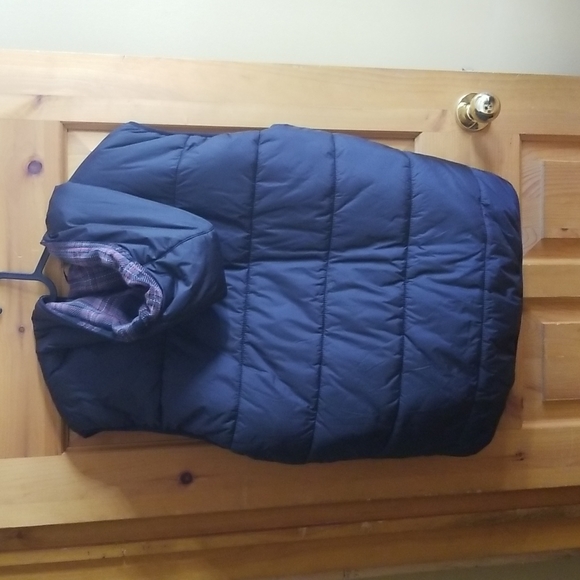 Large Windriver vest with hood black - Picture 2 of 3